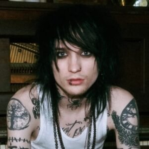 johnnie guilbert age