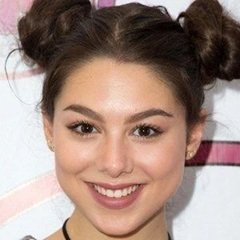 kira kosarin age