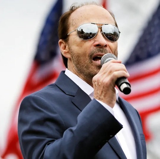 lee greenwood age