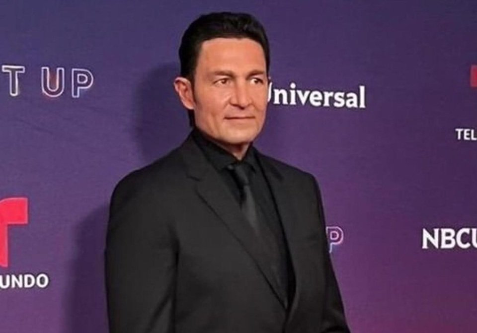 fernando colunga age
