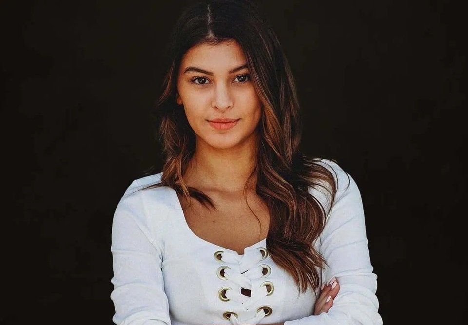 kelsi taylor age