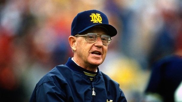 lou holtz age