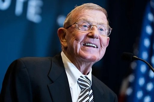 lou holtz age