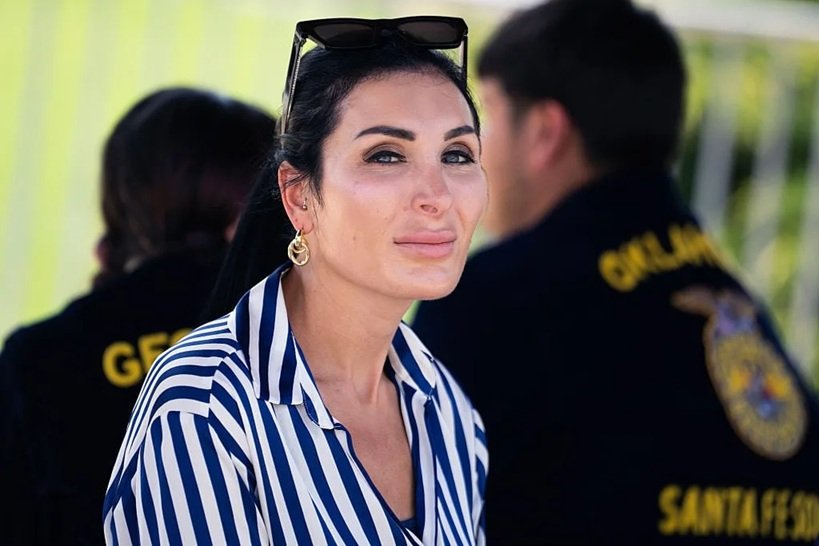 laura loomer age