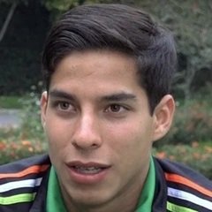 diego lainez age