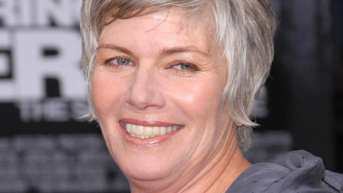 kelly mcgillis age